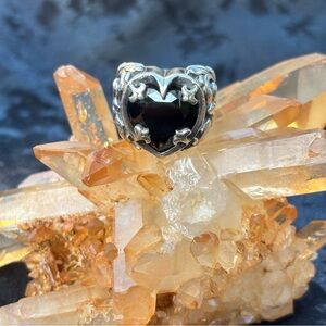 King Baby .925 Sterling Black Onyx Heart Ring Fleur-De-Lis Large Stone (37.4 g)